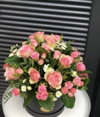 Florist Choice Pink Hat Box