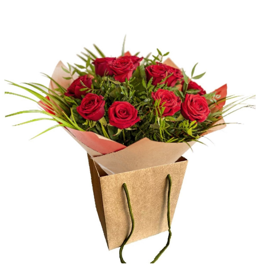 12 Gorgeous Red Roses